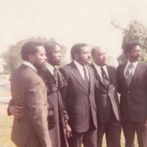 Meet your Posher, Victor